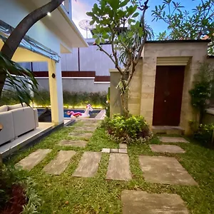 Villa Akmali - 3 Bedrooms