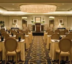 Four Seasons At Kingdom Center Riyad